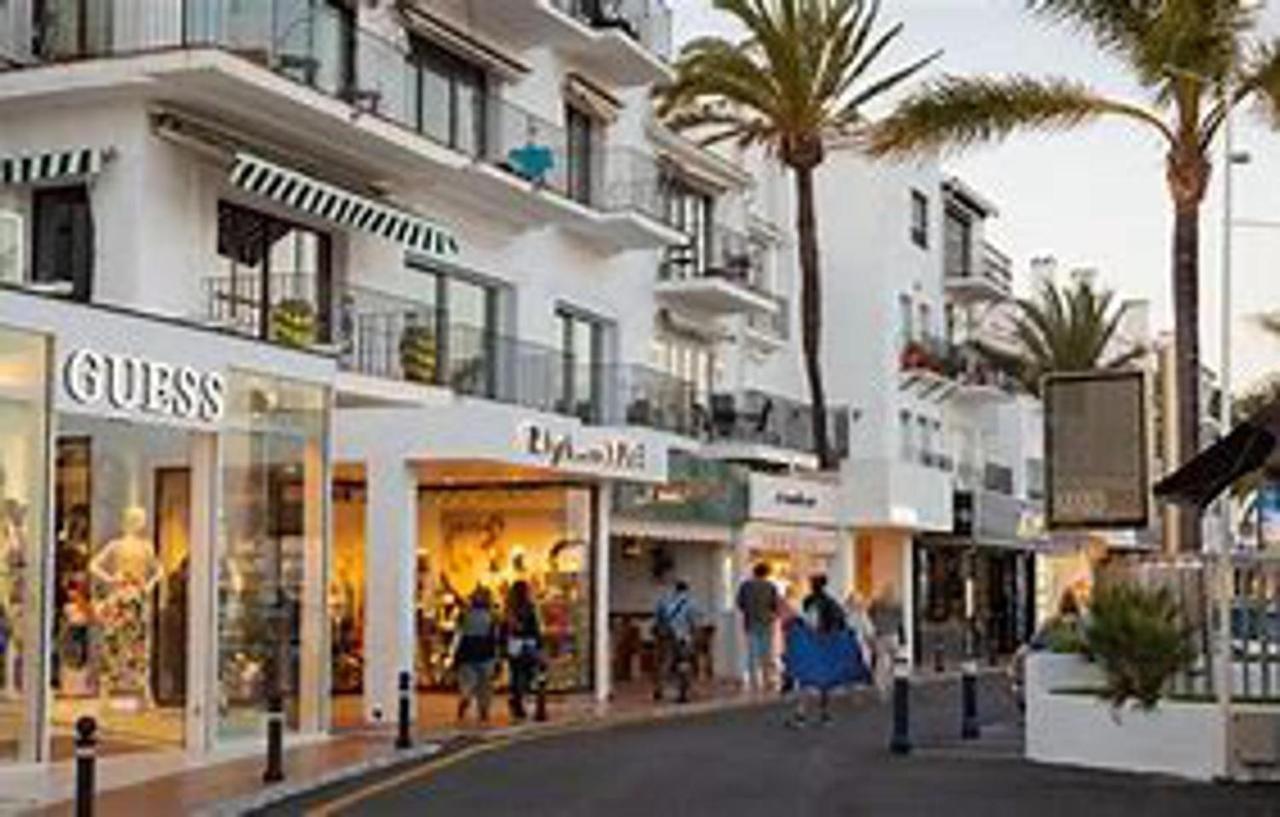 Luxurious Apartment In Puerto Banus Marbella Exterior foto